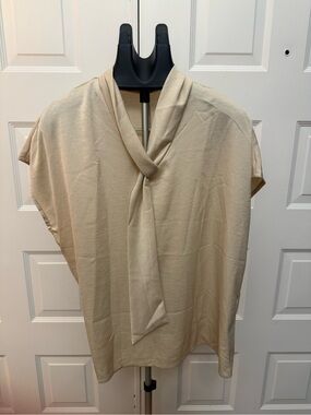 SHEIN Cream Tie-Neck Short Sleeve Blouse